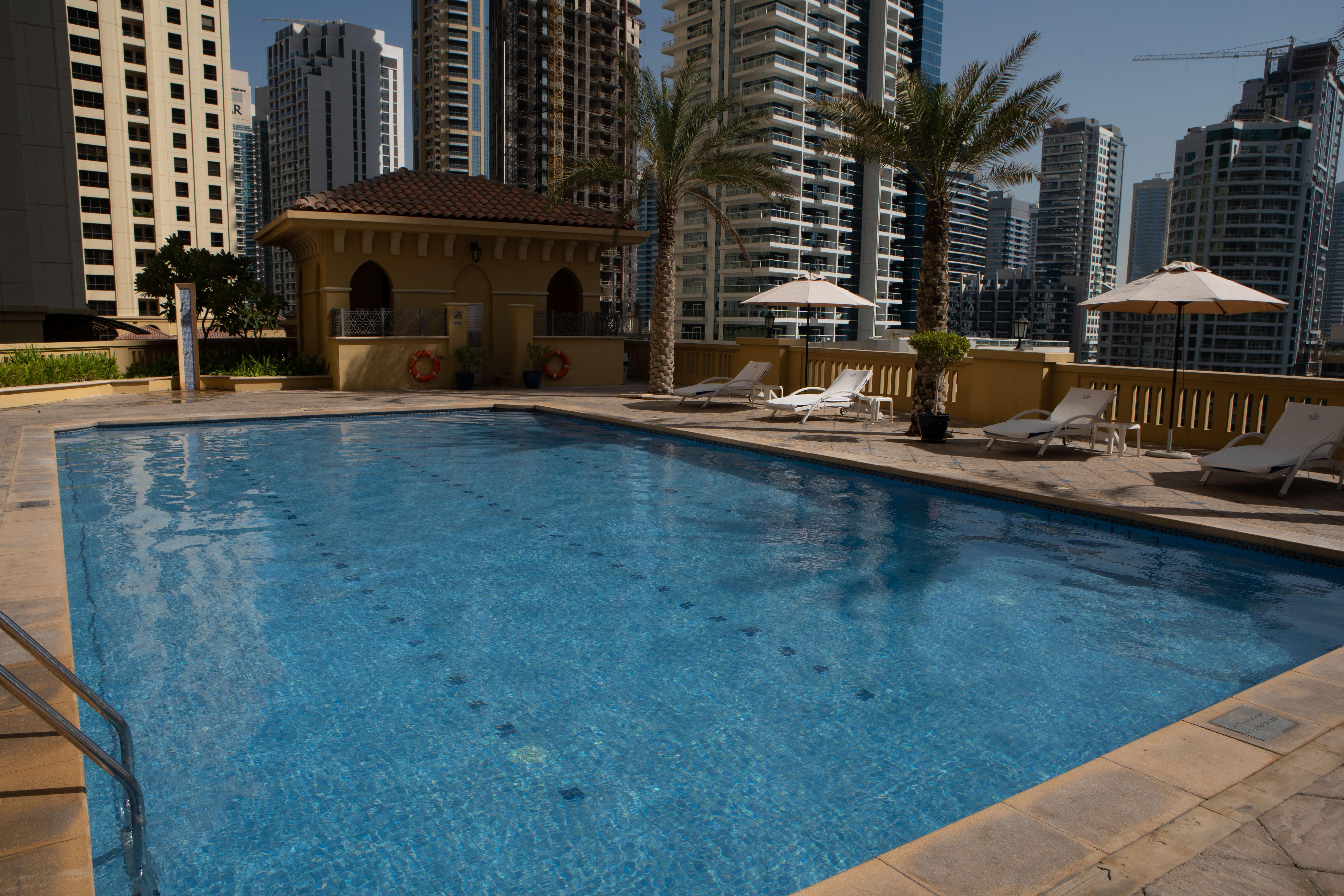 Suha Jbr Hotel Apartments Dubai Exterior photo